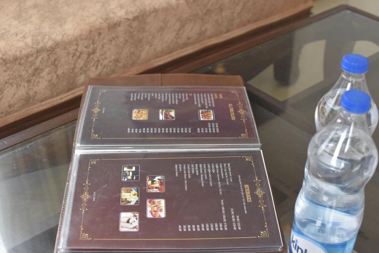 The Royal Castle Hot And Cold Centralized Hotel ดารัมซาลา ภายนอก รูปภาพ