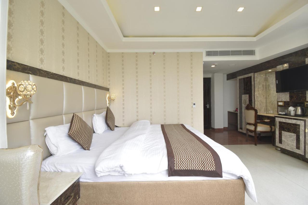 The Royal Castle Hot And Cold Centralized Hotel ดารัมซาลา ภายนอก รูปภาพ