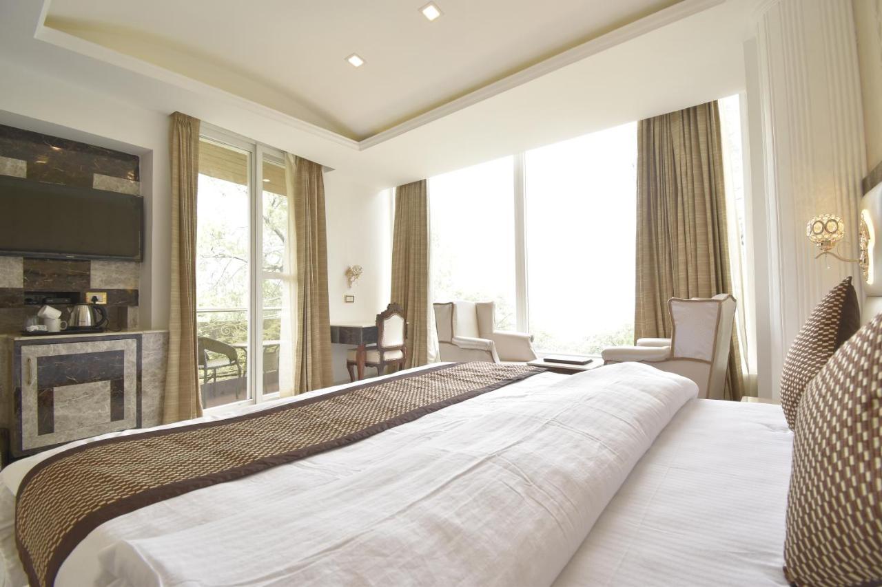 The Royal Castle Hot And Cold Centralized Hotel ดารัมซาลา ภายนอก รูปภาพ