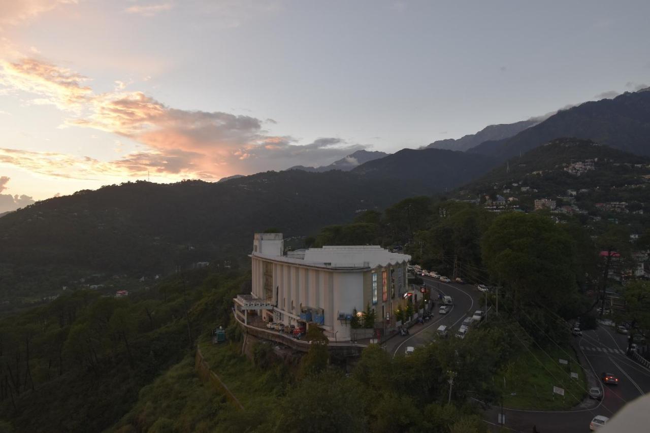 The Royal Castle Hot And Cold Centralized Hotel ดารัมซาลา ภายนอก รูปภาพ